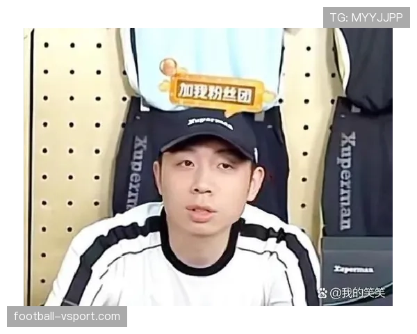 听说许昕打比赛一边啃儿子零食，边赢了个大满贯，生活和赛场差太多了吧？