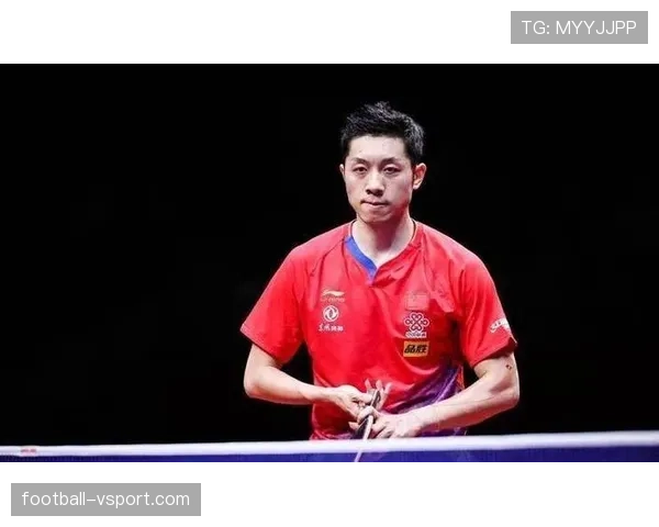 许昕这松弛感是真藏不住啊，刚下赛场就溜去夜市撸串？